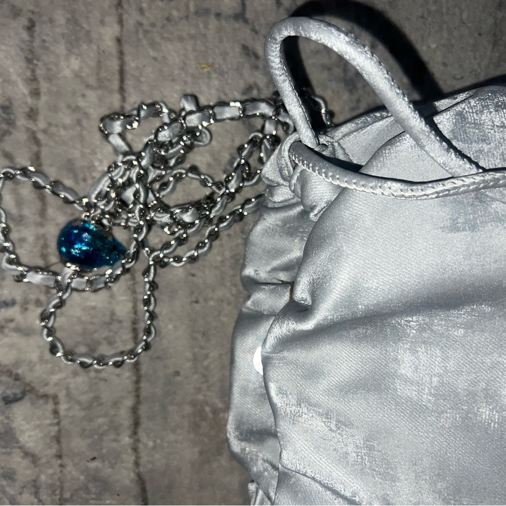 Elegant Silver Chain Shoulder Bag